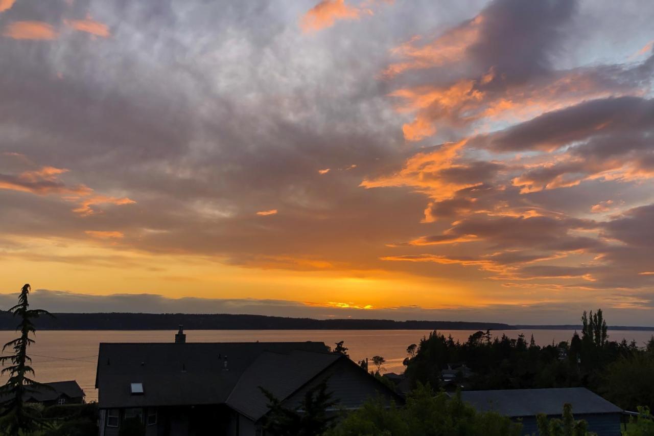 Driftwood Hideaway Villa Camano Exterior photo